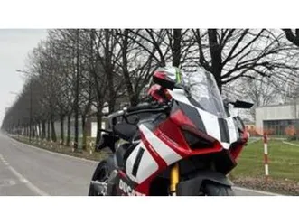 panigale v2 superquadro final edition (2024)