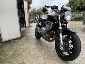 honda hornet 600 nero