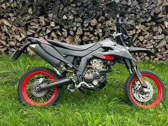 aprilia sx 125