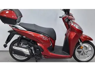 vendo honda sh 300 i sport abs (2018 - 20) usata a bareggio (codice 9867292) - moto.it