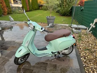 vespa primavera 50