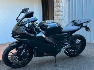 yamaha r125 23 - scheckheft/ top zustand/kurzer kzh, mini blinker