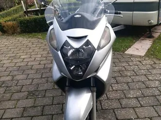 honda silver wing 600