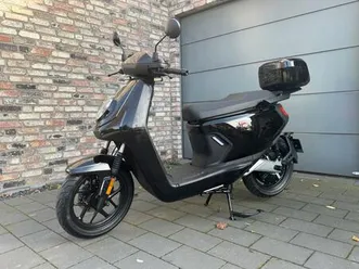 niu mqi gt elektroroller - 70km/h version - garantie