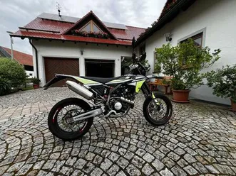 fantic xmf 125 supermoto