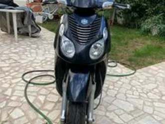 piaggio carnaby 125