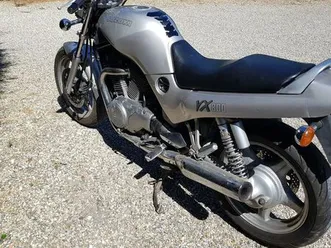 suzuki 800 vx