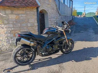 speed triple 1050 2011