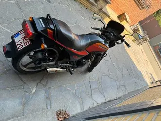 ② à vendre kawazaki gpz305 belt drive de 1991