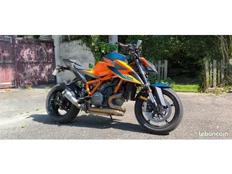 ktm 1290 superduke r