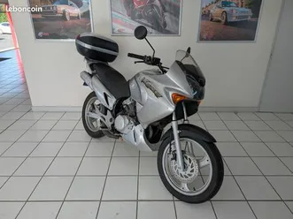 varadero 125