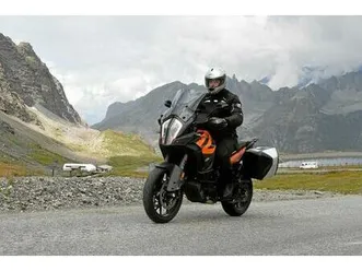 ② ktm super adventure s