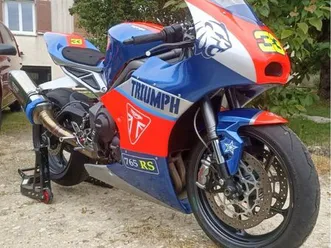 triumph 765 rs moto2