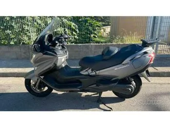 suzuki burgman 650 - 2015