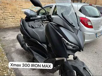 yamaha x-max 300 iron max abs nero
