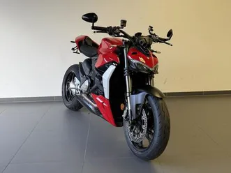 ducati streetfighter v2 viel zubehör i lieferung