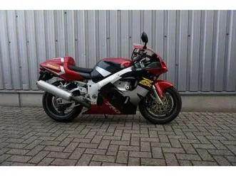 suzuki gsx-r 750 - rood