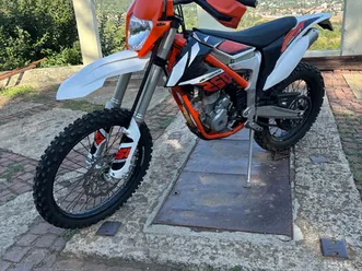 ktm freeride →