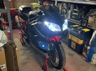 triumph daytona 600 four