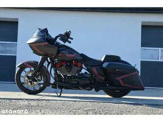 harley-davidson touring road glide