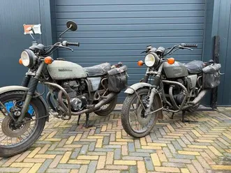 2 stuck honda cb 250 army militair