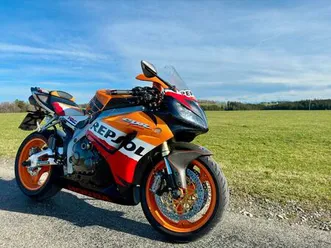 honda cbr 1000 rr fireblade sc57 repsol 2007 limited edition