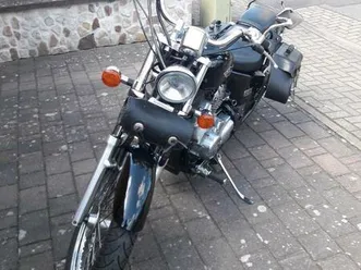honda shadow in schwarz