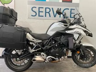 benelli trk 502 / guidabile con patente a2