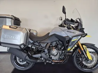 suzuki dl v-strom 800de 2023 800 cm3 | moto trail | 4 517 km | gris | 62700 bruay la buissiere