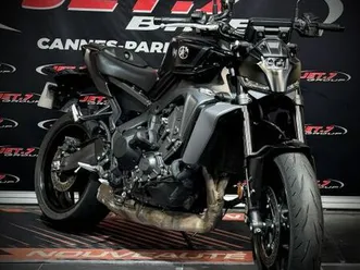 yamaha mt-09 y-amt 2024 900 cm3 | moto roadster | 7 193 km | noir | 06400 cannes