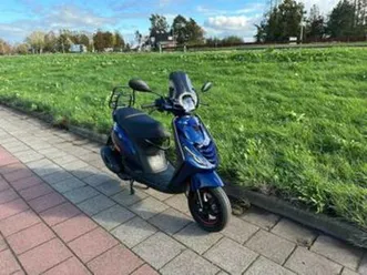 piaggio zip sp-line | 2025 | dark candy blue | 45km | 430km! — scooters | piaggio — marktplaats