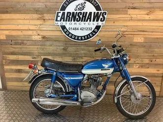 honda cb125 classic, good condition, box full of spares