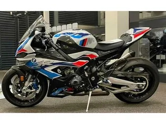 ② bmw m1000rr (jan.2022) na 24/12 gaat de motor uit verkoop!!