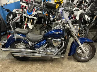 2011 suzuki intruder 800