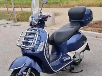 piaggio vespa 125l