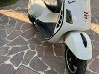 vespa gts super 125 cc