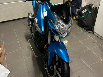 ② kymco ck1 naked sport 125 cc