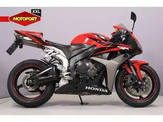 honda cbr 600 rr rood