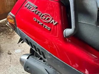 piaggio vespa hexagon gtx125 cm nur 22641 km aus 1 hand tüv neut