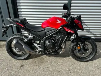 honda cb500 hornet / nur 585 km !! / "demo sale 2025"