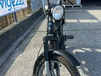 piaggio si nero