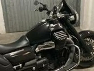 moto guzzi california custom 1400