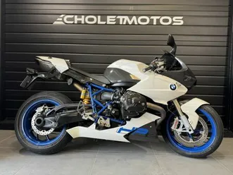 bmw hp2 sport 2009 1200 cm3 | moto sportive | 10 600 km | blanc | 49300 cholet