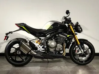 triumph speed triple 1200 rs for sale in london