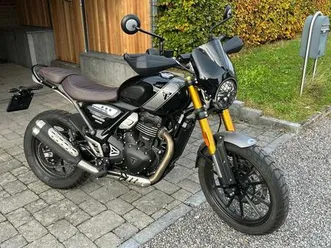 ② triumph scrambler 400x