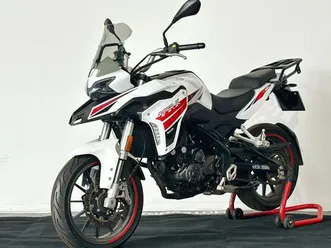 benelli trk 251