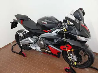aprilia rs 660 factory nero