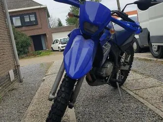 ② yamaha xt125 2007