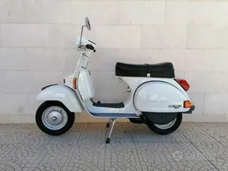 piaggio vespa px 200 e arcobaleno - 1985