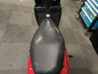 vendo ou troco suzuki adress mafamude e vilar do paraíso